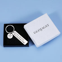 Load image into Gallery viewer, Teen Boys Girls Gift Ideas Don't Do Stupid Keychain Valentine's Day Birthday Christmas Gifts for Son Daughter from Mom Inspirational Graduation Gifts for Teenager Teens Stocking Stuffer Gag Gifts