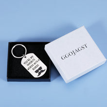 Load image into Gallery viewer, Keychain for Boyfriend Funny Valentines Day Gifts for Him Husband Anniversary Birthday Christmas Gifts for Men You're My Favorite Weirdo Cute Gag Gifts for Boyfriend from Girlfriend