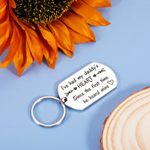 Load image into Gallery viewer, Dad Gifts Keychain from Daughter Son New Dad Daddy to Be Gifts for Men Birthday Christmas Father’s Day Valentine Gifts New Father Mother Soon to Be First Time Dads Moms Gifts from New Mommy