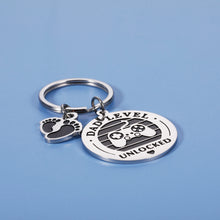 Load image into Gallery viewer, New Dad Keychain Gifts Pregnancy Announcement for Dad Husband, First Time Dad, Dad to be, Soon to be Dad Boyfriend Fathers Day Christmas Birthday Day Gifts Dad Level Unlocked Keychain