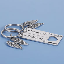 Load image into Gallery viewer, Loss of Baby Memorial Keychain Sympathy Gifts for Infant Child Loss Miscarriage Mommy Daddy of an Angel Keepsake Bereavement Stillborn Pregnancy Loss Gifts Remembrance Key Chain Jewelry